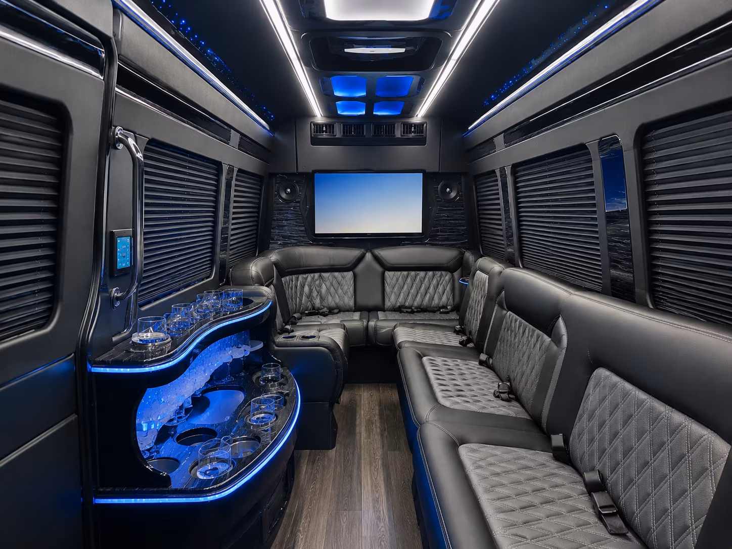 busrentalhemet com helps you get to sofi stadium crypto com arena and every major la venue