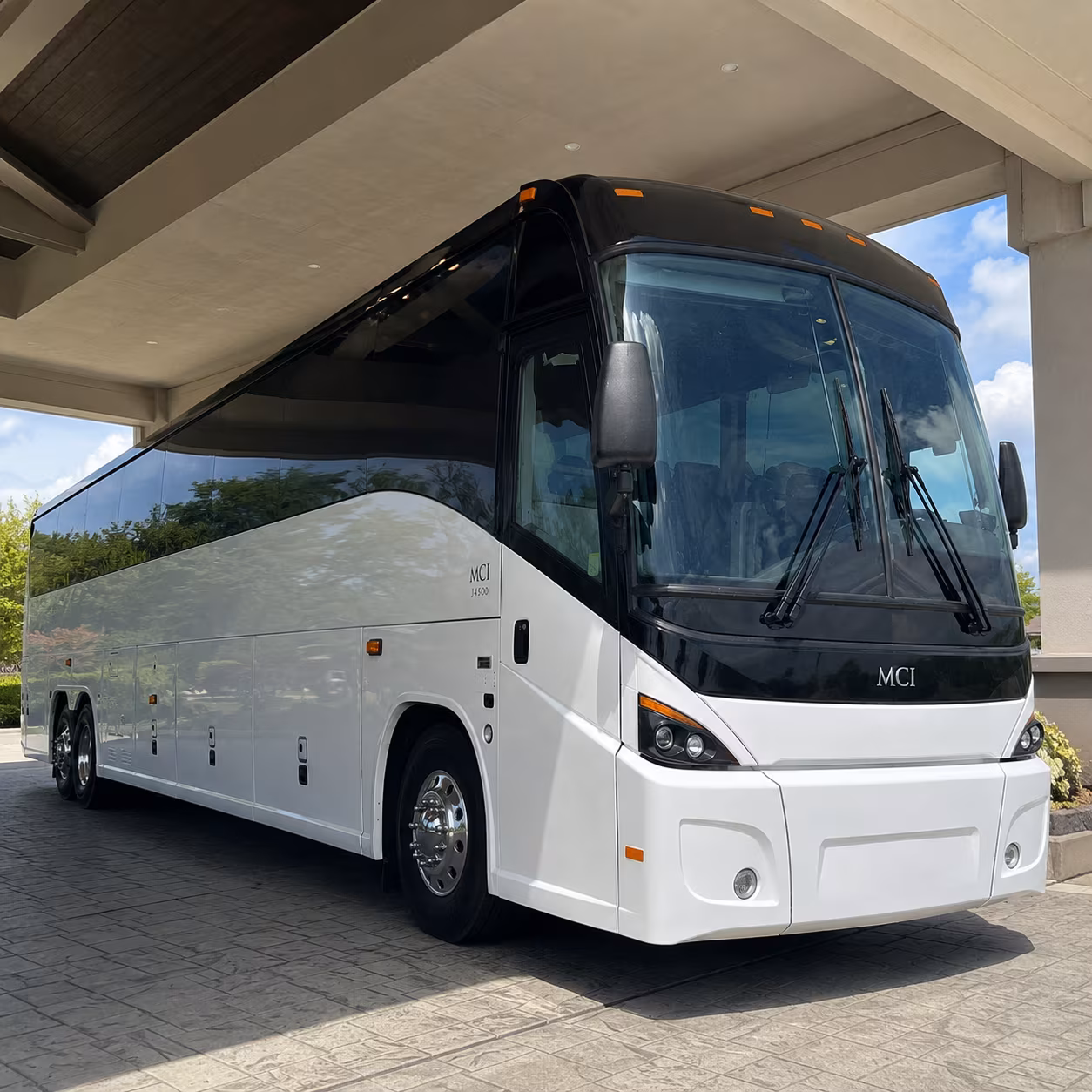daily commuter shuttle buses for hemet s warehouse logistics workers