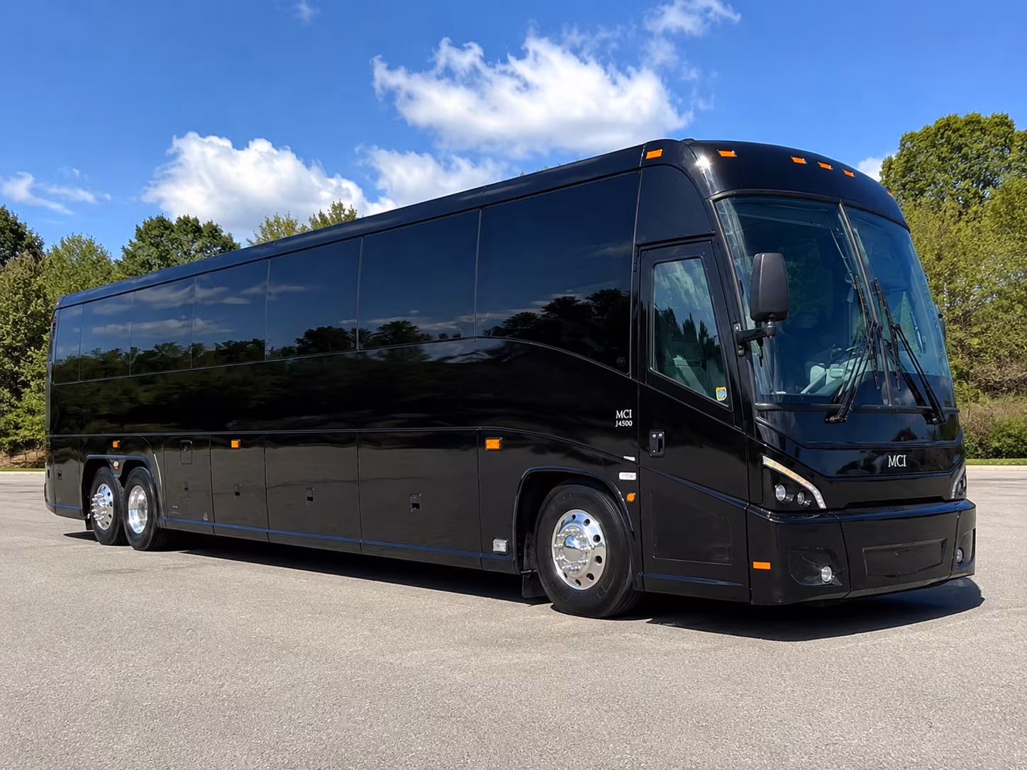 whether your group is 10 or 40 there s a bus that fits your hemet prom night